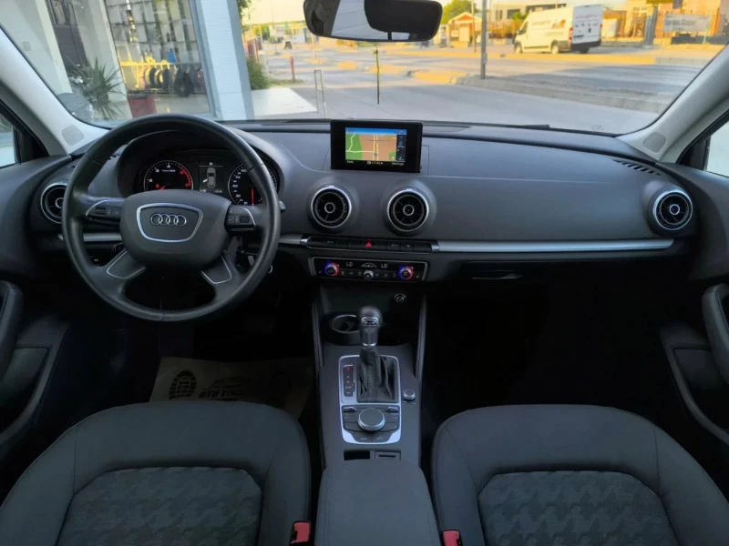 Audi A3 1.6 tdi, снимка 11 - Автомобили и джипове - 52679393