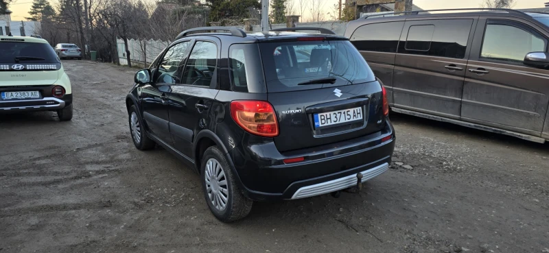 Suzuki SX4 1.6i 4x4 Газ, снимка 8 - Автомобили и джипове - 52868060