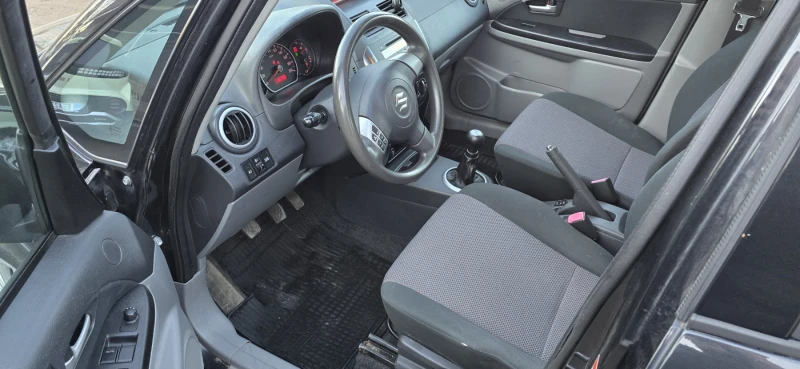 Suzuki SX4 1.6i 4x4 Газ, снимка 6 - Автомобили и джипове - 52868060