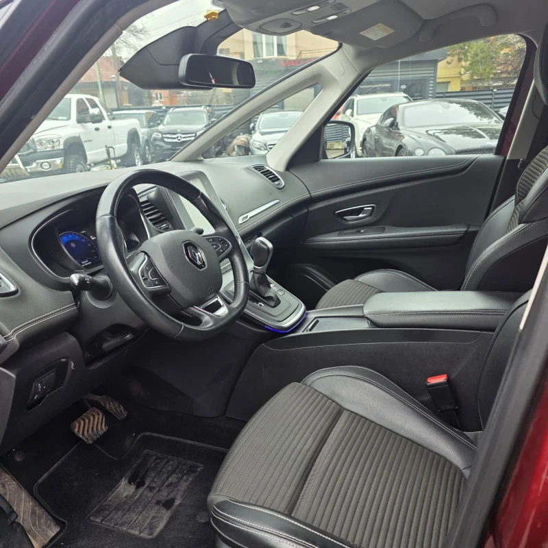 Renault Scenic 1.5DCI Automatic/Navi/EURO-6B, снимка 10 - Автомобили и джипове - 53208379