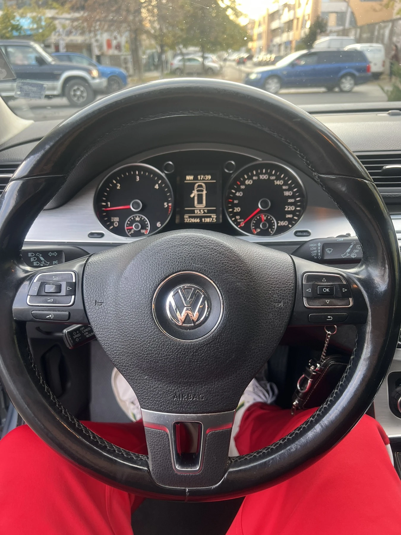 VW Passat Variant - изображение 10