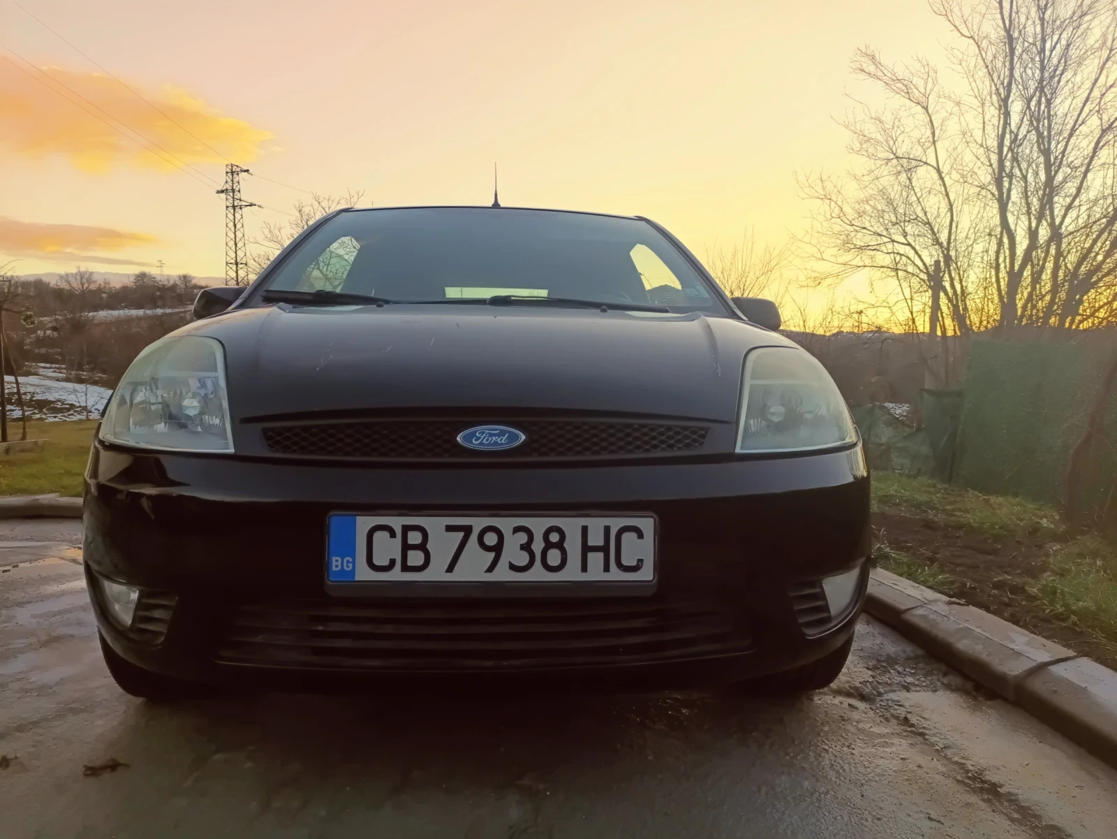 Ford Fiesta 1.6i 127000km климатик  - изображение 7