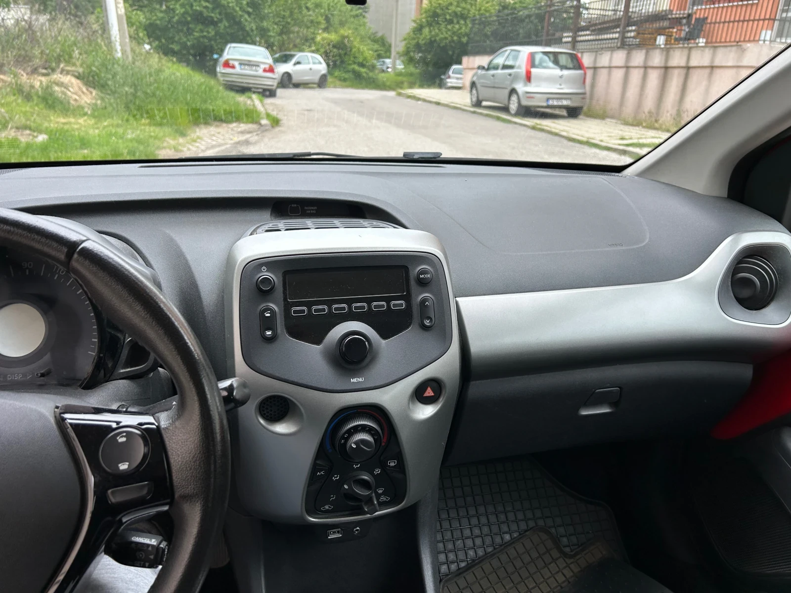 Toyota Aygo  - изображение 8