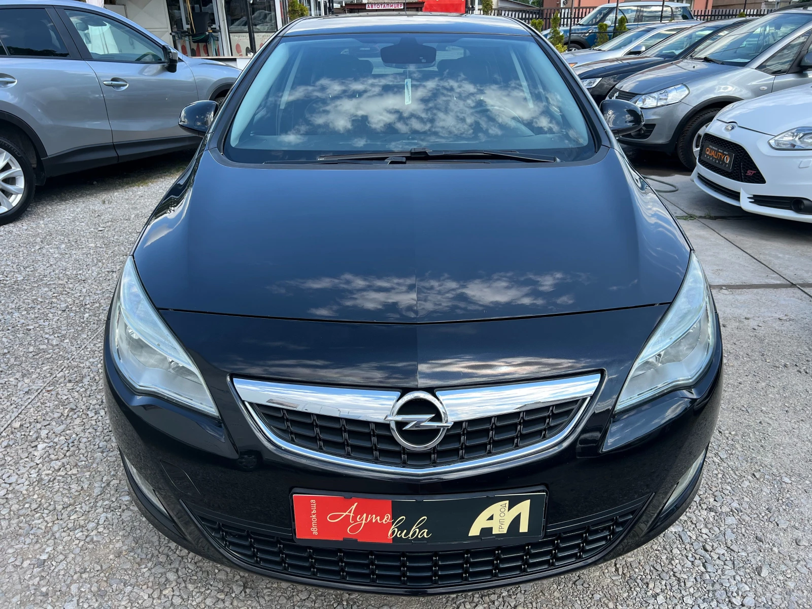 Opel Astra 1.4T COSMO/Кожа/Сервизна история/ТОП СЪСТОЯНИЕ/ - изображение 7