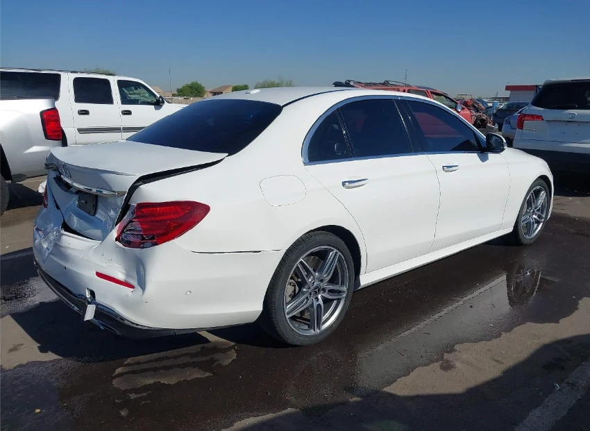 Mercedes-Benz E 450 4MATIC AMG* Обдух* BURMESTER* Ambient* 9G-Tronic*  - изображение 5