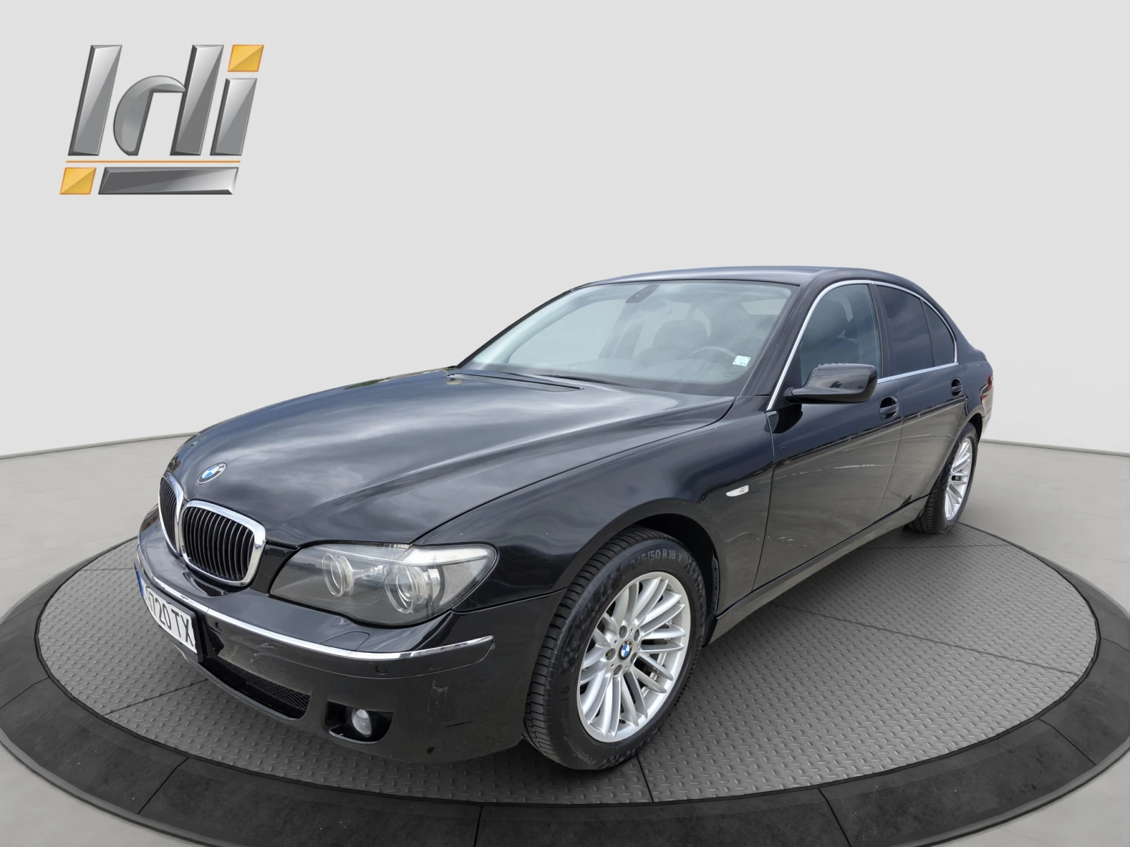 BMW 730 PETROL / LPG - изображение 2