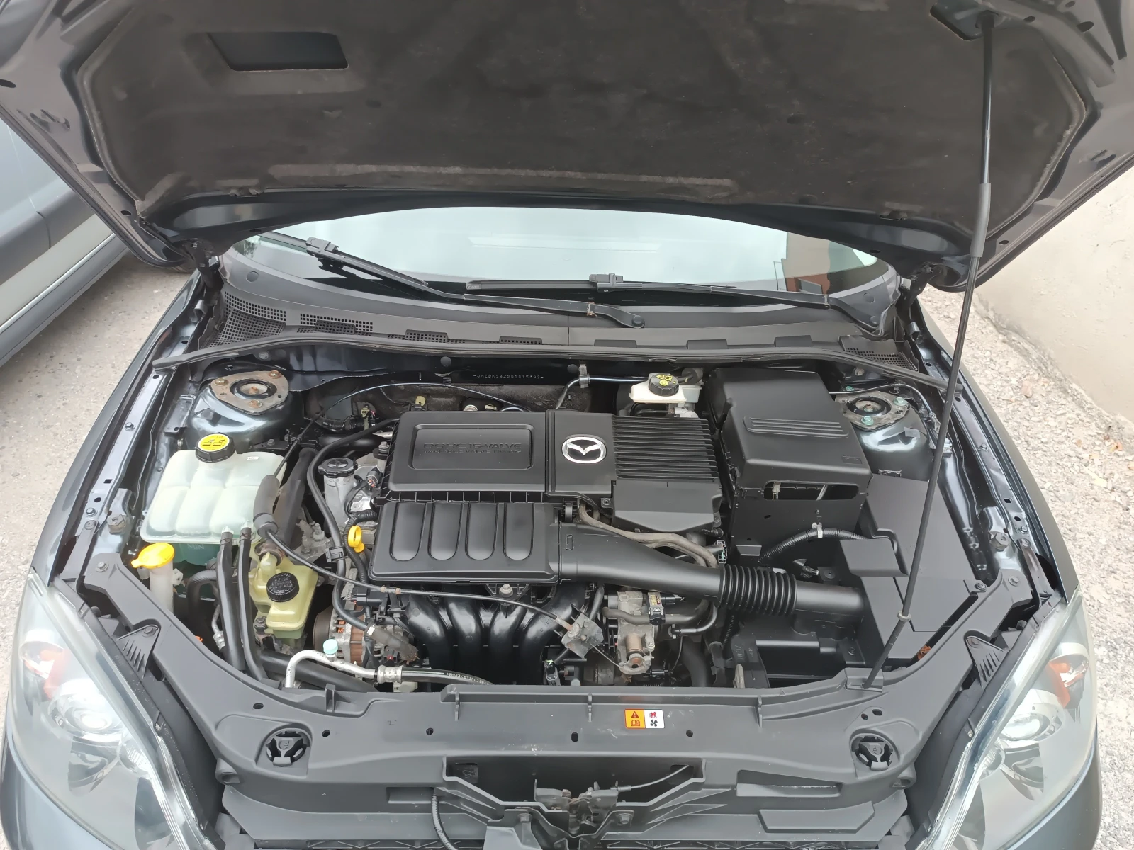 Mazda 3 1.6i 16v    | Mobile.bg   16