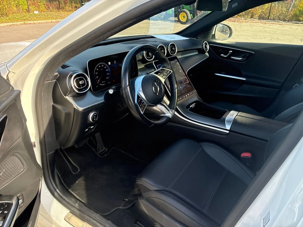 Mercedes-Benz C 300 * 4MATIC Sedan * CARFAX * БЕЗ ПЪРВОНАЧАЛНА ВНОСКА - изображение 6