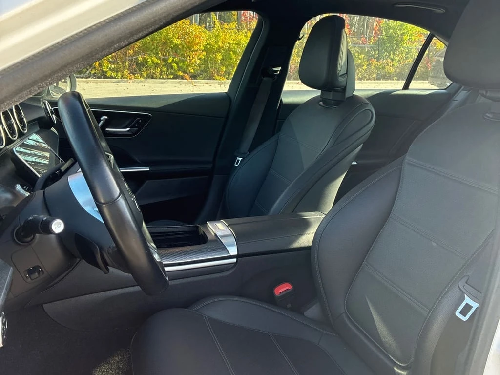 Mercedes-Benz C 300 * 4MATIC Sedan * CARFAX * БЕЗ ПЪРВОНАЧАЛНА ВНОСКА - изображение 7