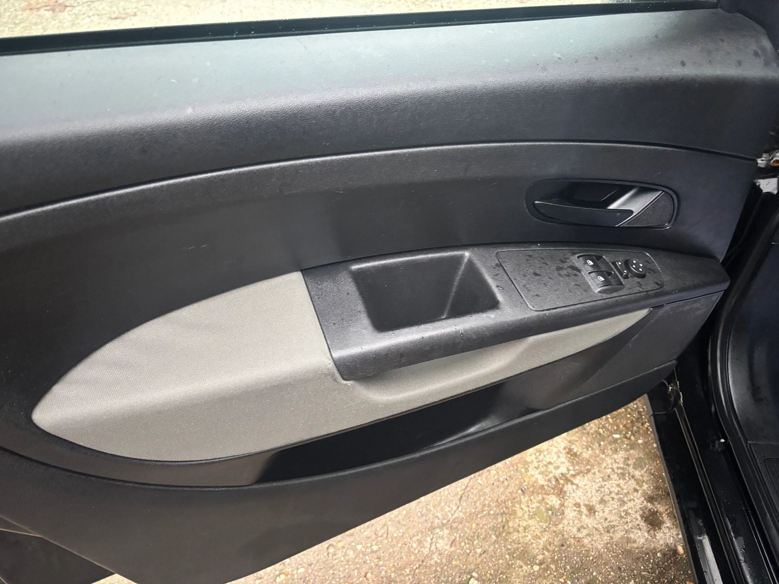 Fiat Punto 2006* 1.4+ ВС.ПЛАТЕНО-ОБСЛУЖЕНА+ З.ГУМИ - изображение 8