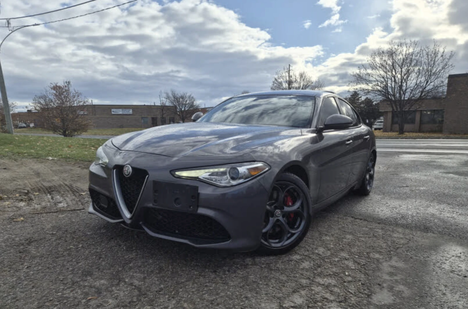 Alfa Romeo Giulia AWD - изображение 2