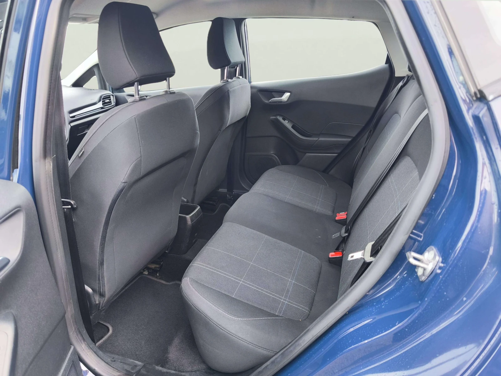 Ford Fiesta 1.1 Duratec - изображение 8