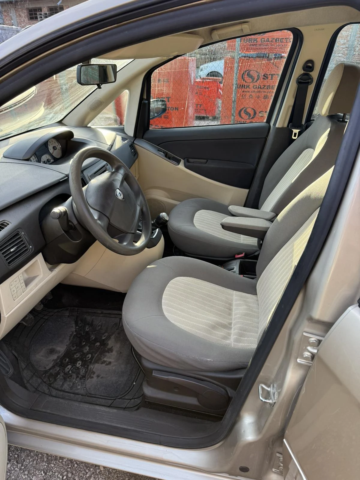 Lancia Musa | Mobile.bg � ����������� 11