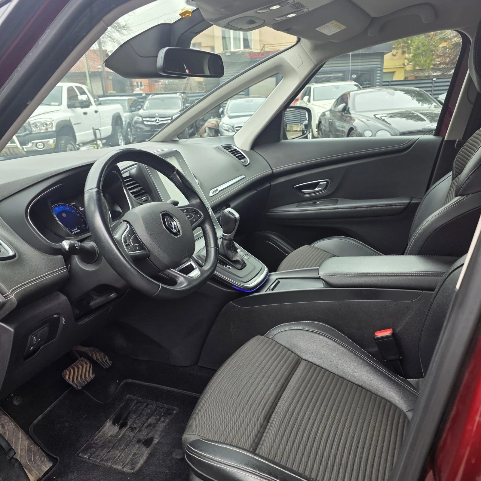 Renault Scenic 1.5DCI Automatic/Navi/EURO-6B - изображение 10