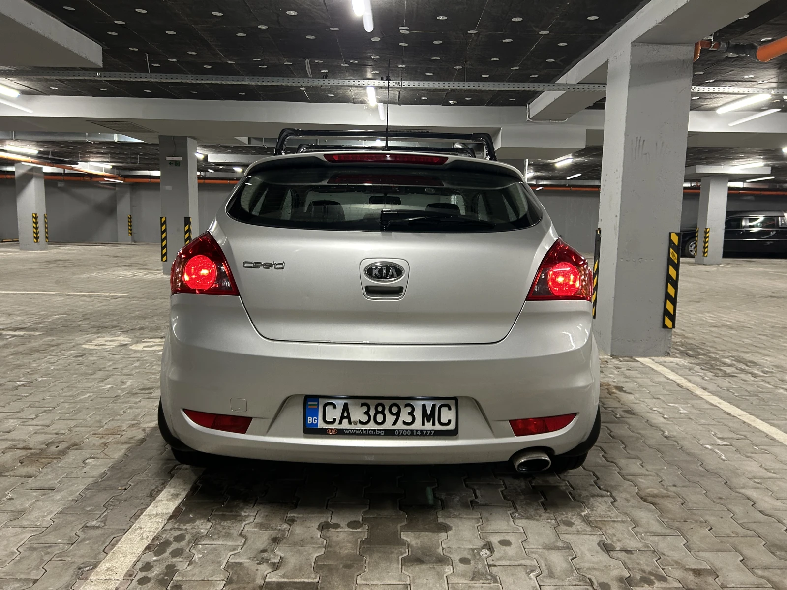Kia Pro ceed 1.6 бензин, снимка 4 - Автомобили и джипове - 53481219