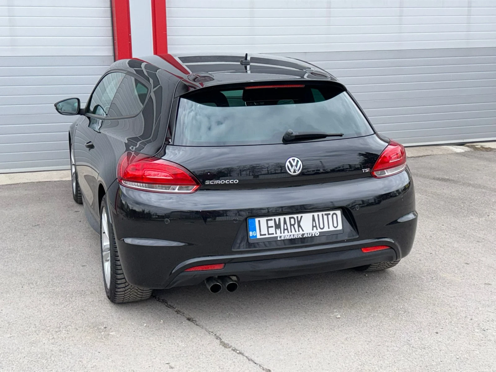 VW Scirocco 1.4I R-LINE KLIMATRONIK 6-СКОРОСТИ EVRO 5A ЛИЗИНГ, снимка 9 - Автомобили и джипове - 53975467