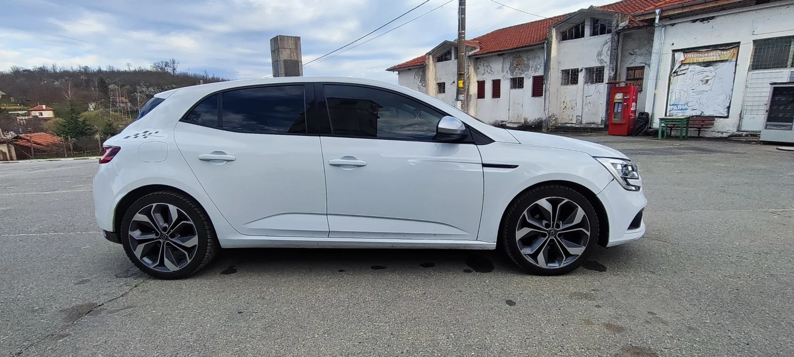 Renault Megane 1.6, снимка 14 - Автомобили и джипове - 54128601