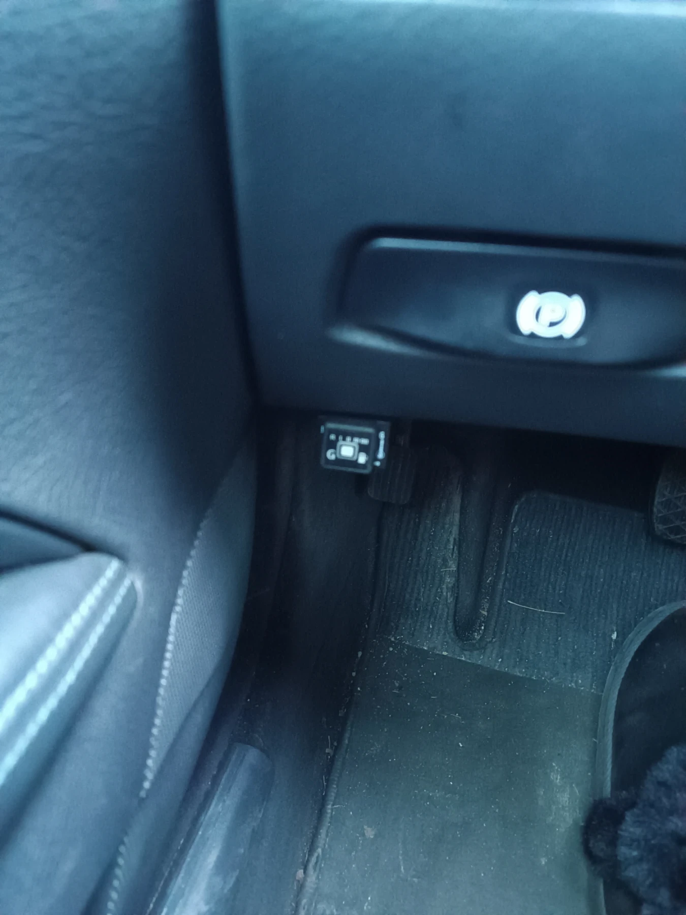 Mercedes-Benz E 320, снимка 8 - Автомобили и джипове - 54150610