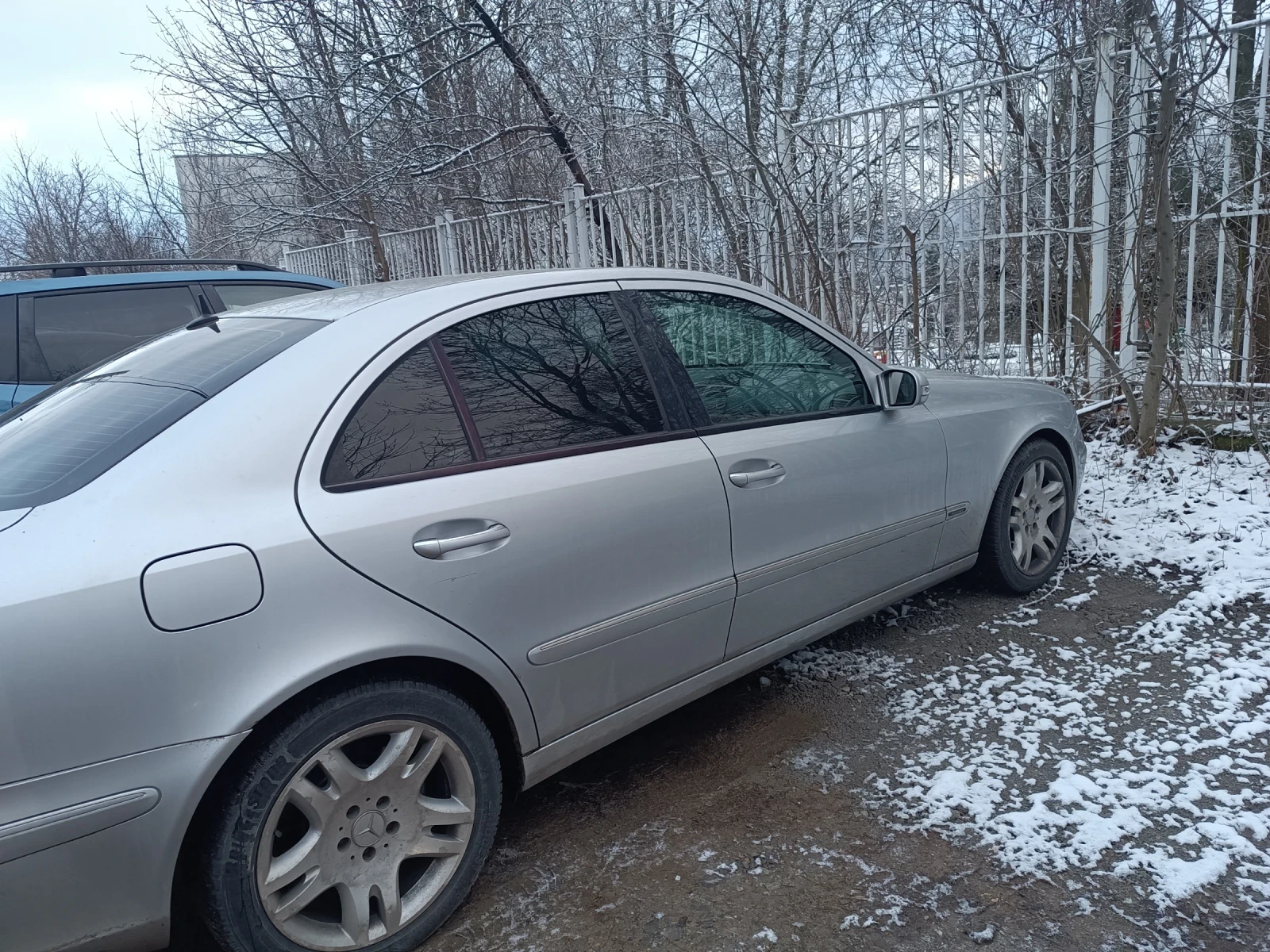 Mercedes-Benz E 320, снимка 15 - Автомобили и джипове - 54150610