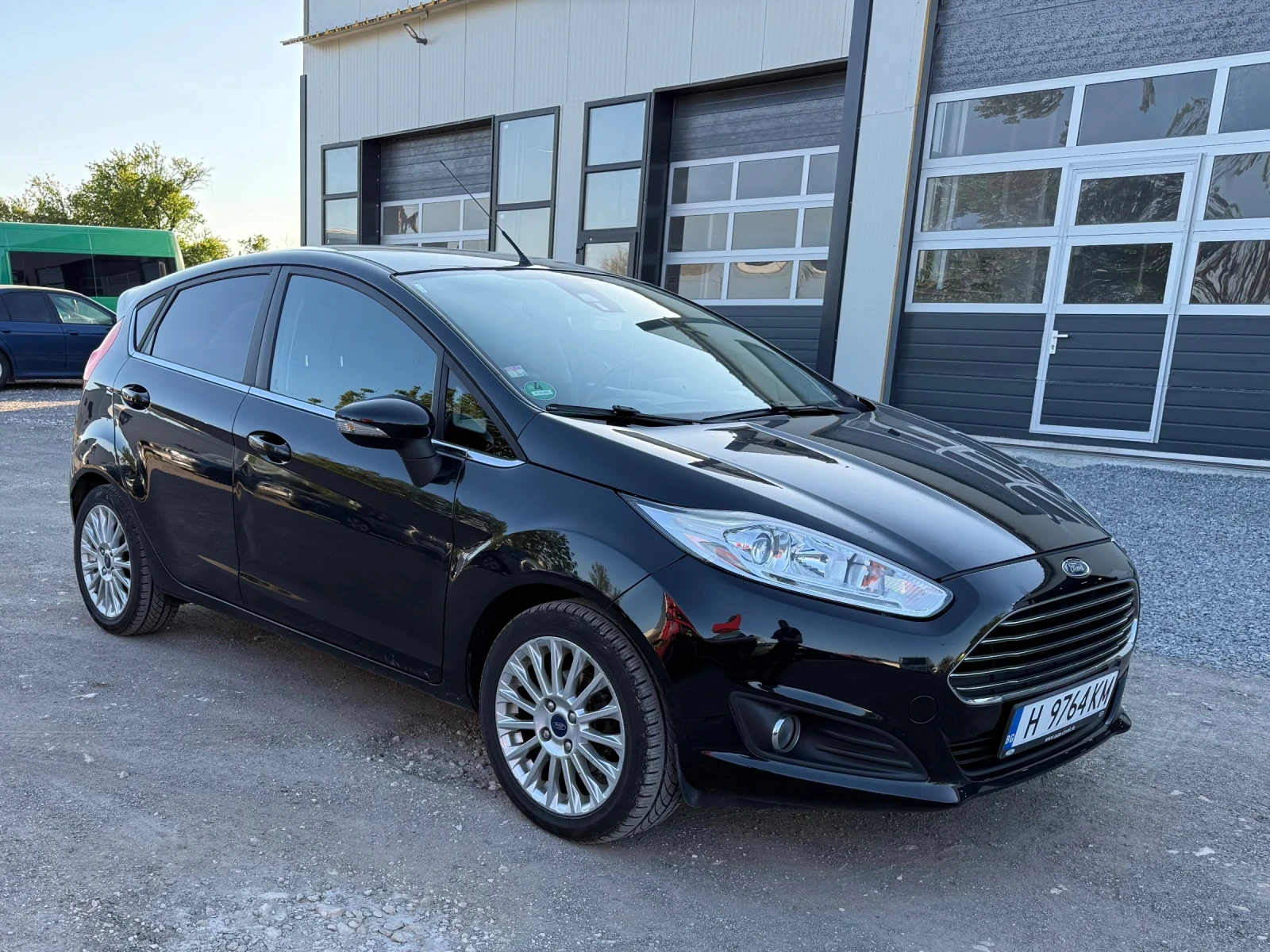 Ford Fiesta 1.0 Titanium St, снимка 8 - Автомобили и джипове - 54430342