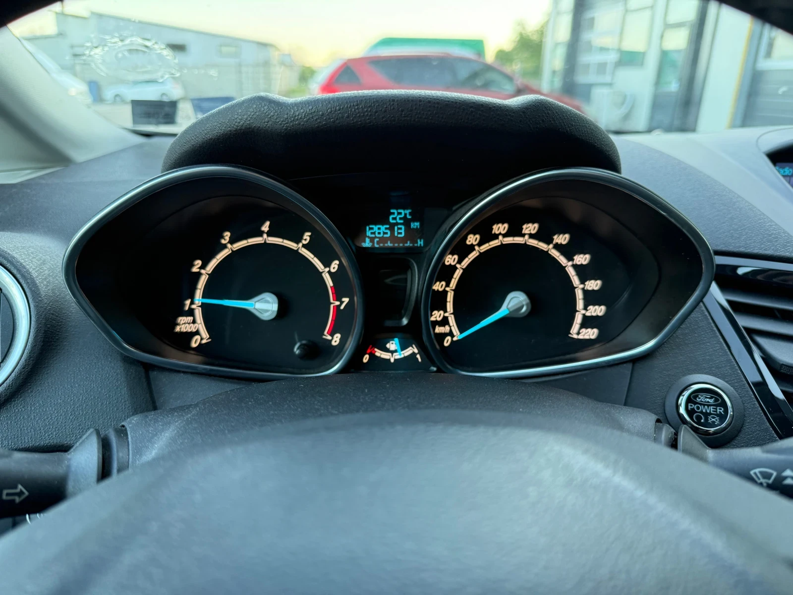 Ford Fiesta 1.0 Titanium St, снимка 10 - Автомобили и джипове - 54430342