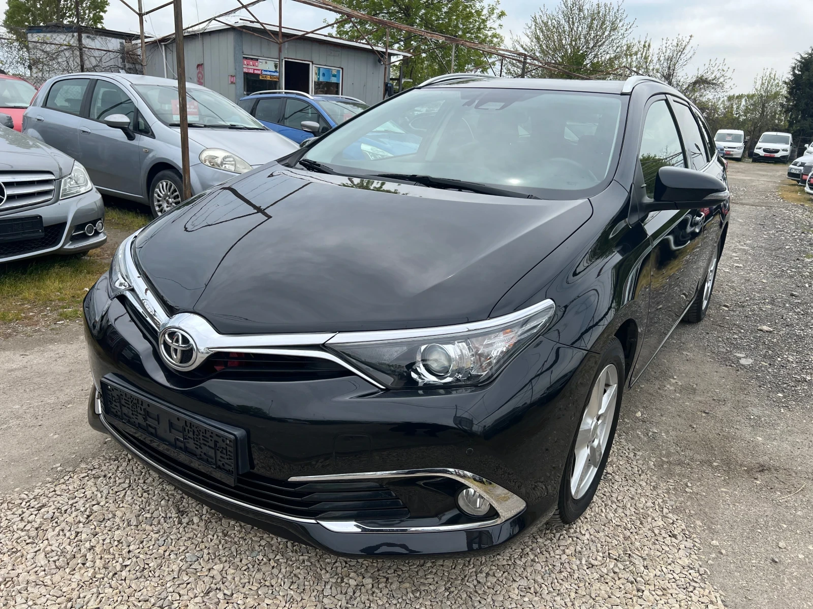 Toyota Auris 1.2D4T/АВТОМАТИК/НАВИГАЦИЯ/ПЪЛЕН ПАКЕТ ОТ ЕКСТРИ