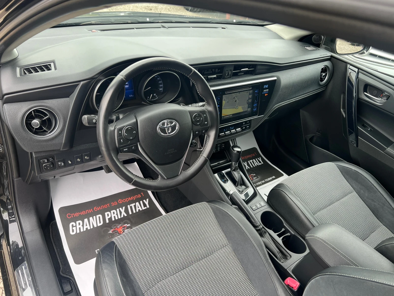 Toyota Auris 1.2D4T/АВТОМАТИК/НАВИГАЦИЯ/ПЪЛЕН ПАКЕТ ОТ ЕКСТРИ, снимка 13 - Автомобили и джипове - 54502830