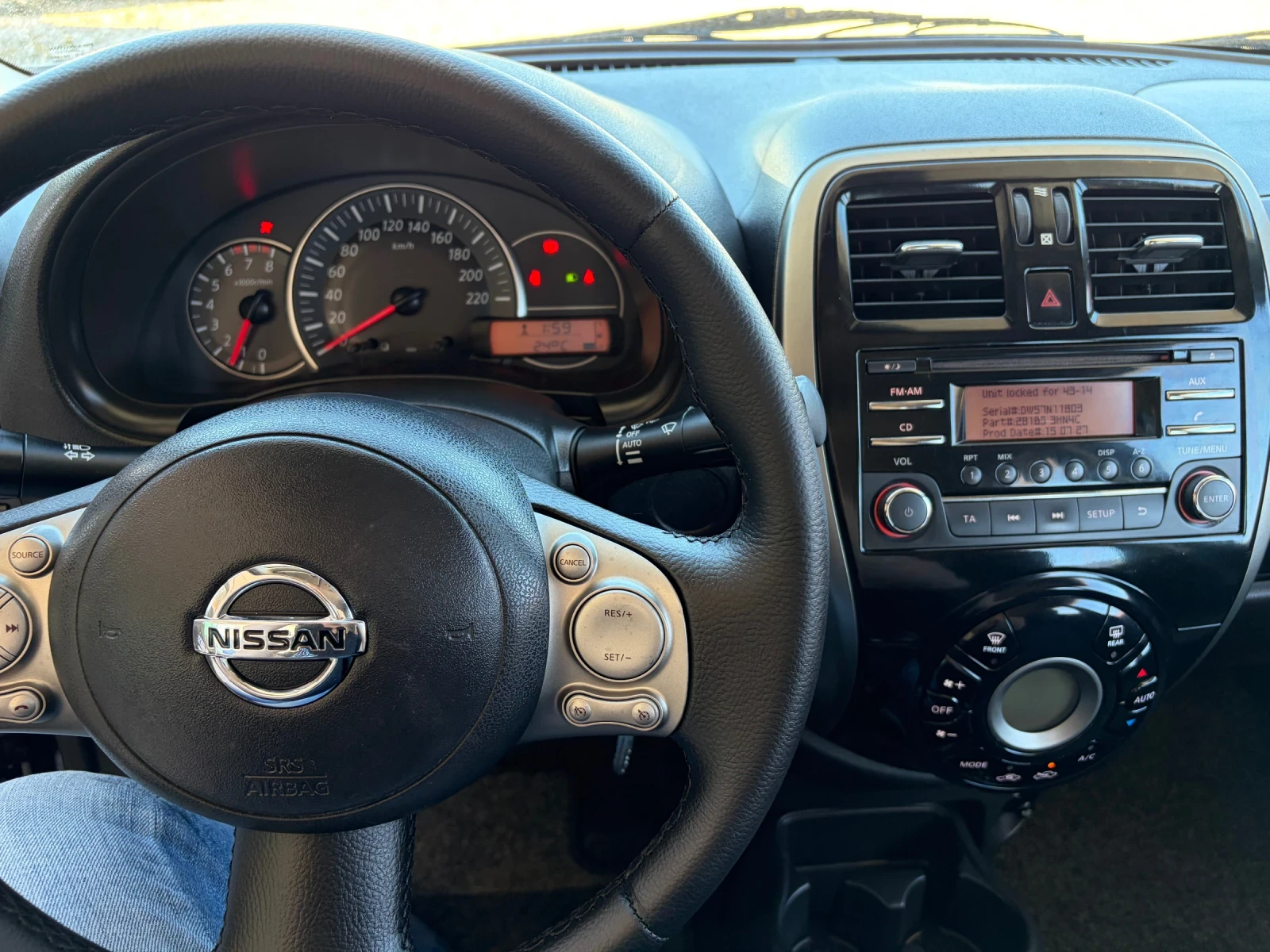 Nissan Micra 1.2 i, снимка 4 - Автомобили и джипове - 54555222