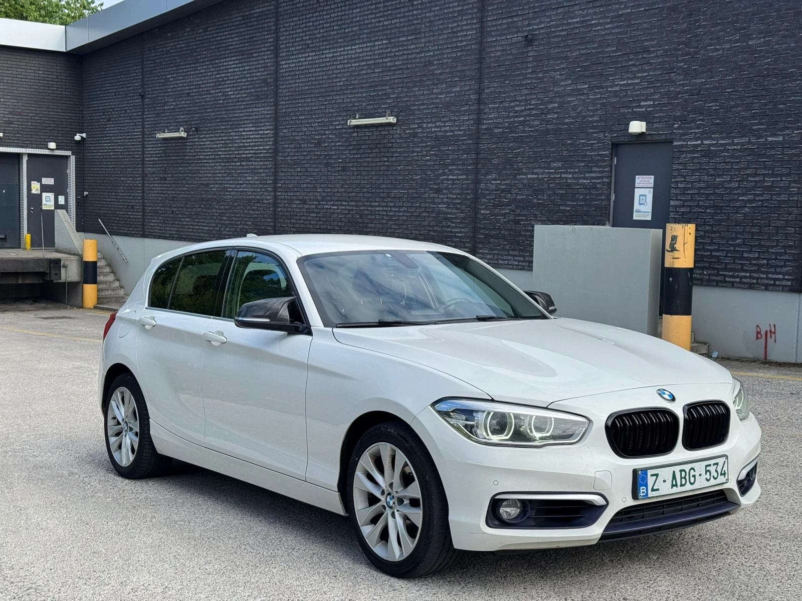 BMW 120 120d feyslift, снимка 2 - Автомобили и джипове - 54599012
