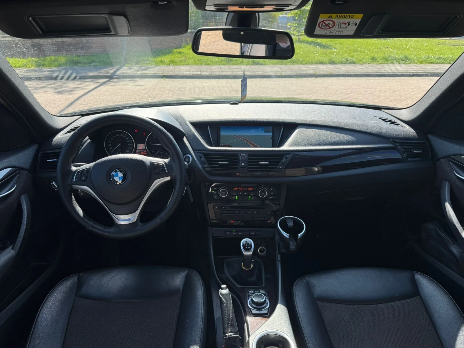 BMW 120 120d feyslift, снимка 12 - Автомобили и джипове - 54599012