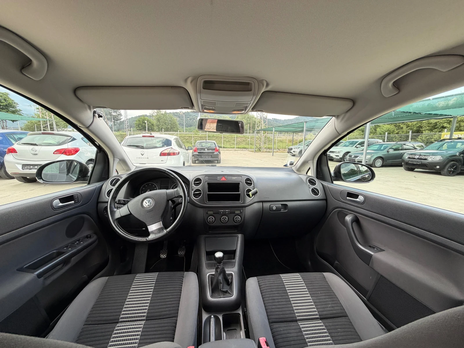 VW Golf Plus Benzin/Gaz/184000km, снимка 9 - Автомобили и джипове - 55010441