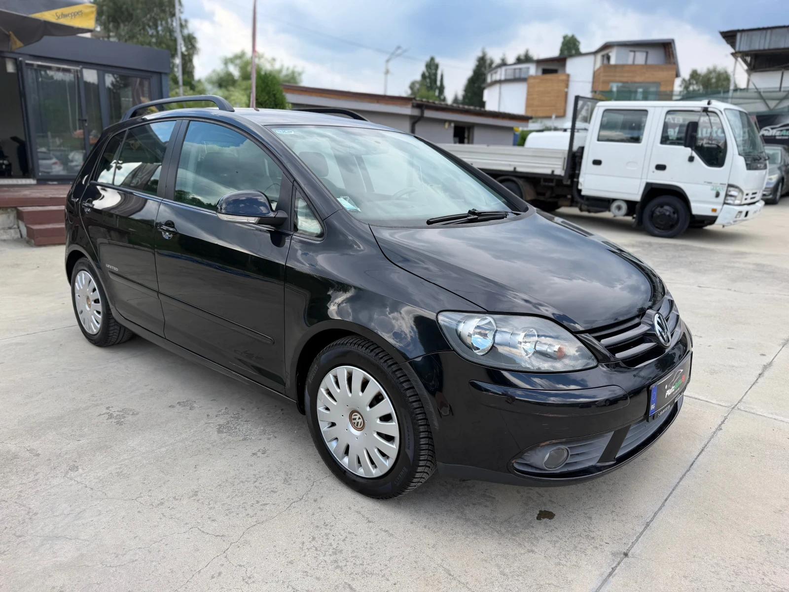 VW Golf Plus Benzin/Gaz/184000km, снимка 3 - Автомобили и джипове - 55010441