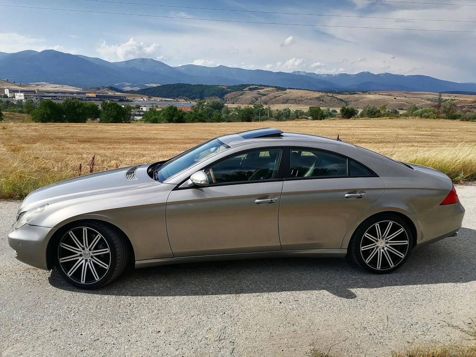 Mercedes-Benz CLS 500 Harman/Подгрев/Обдухване/Генерация , снимка 8 - Автомобили и джипове - 55251448