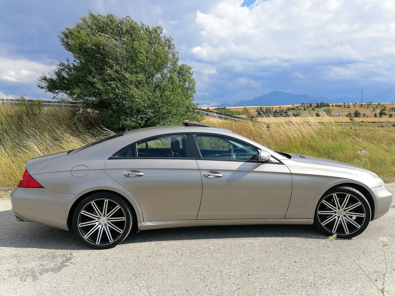 Mercedes-Benz CLS 500 Harman/Подгрев/Обдухване/Генерация , снимка 4 - Автомобили и джипове - 55251448