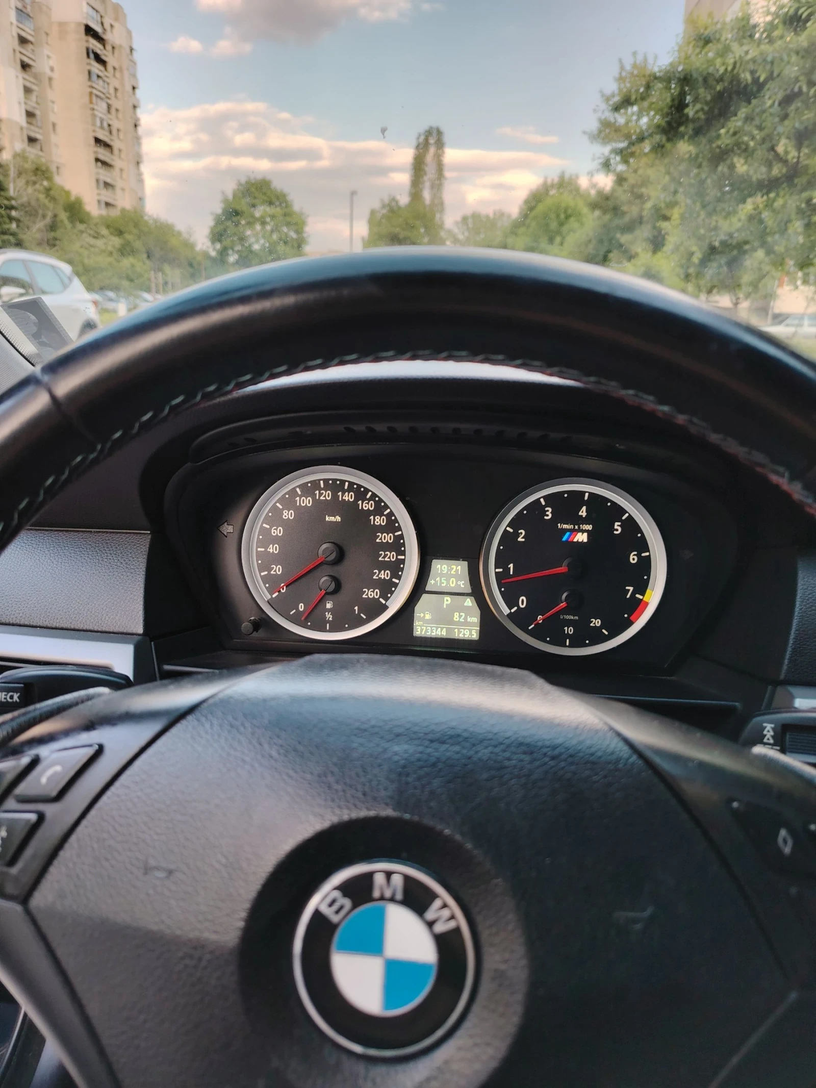 BMW 525 525iГаз/Бензин , снимка 11 - Автомобили и джипове - 55293503