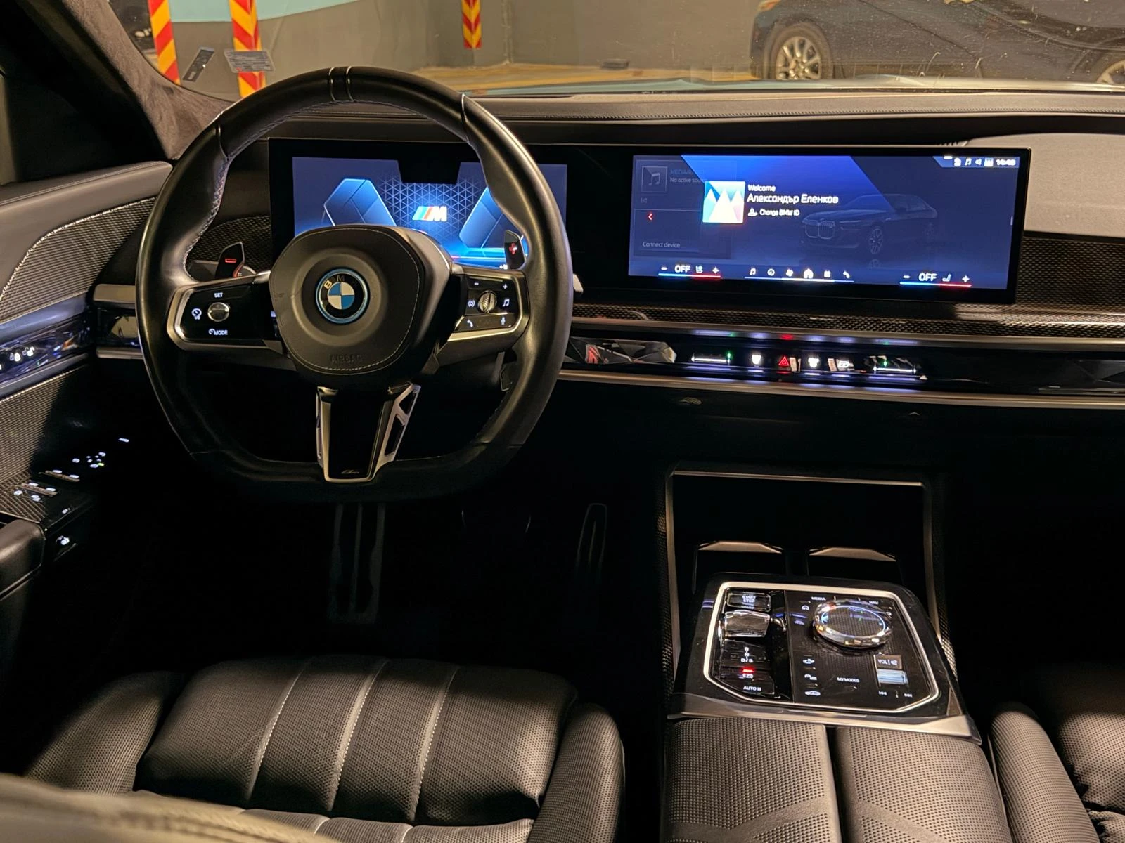 BMW 760, снимка 16 - Автомобили и джипове - 55405700