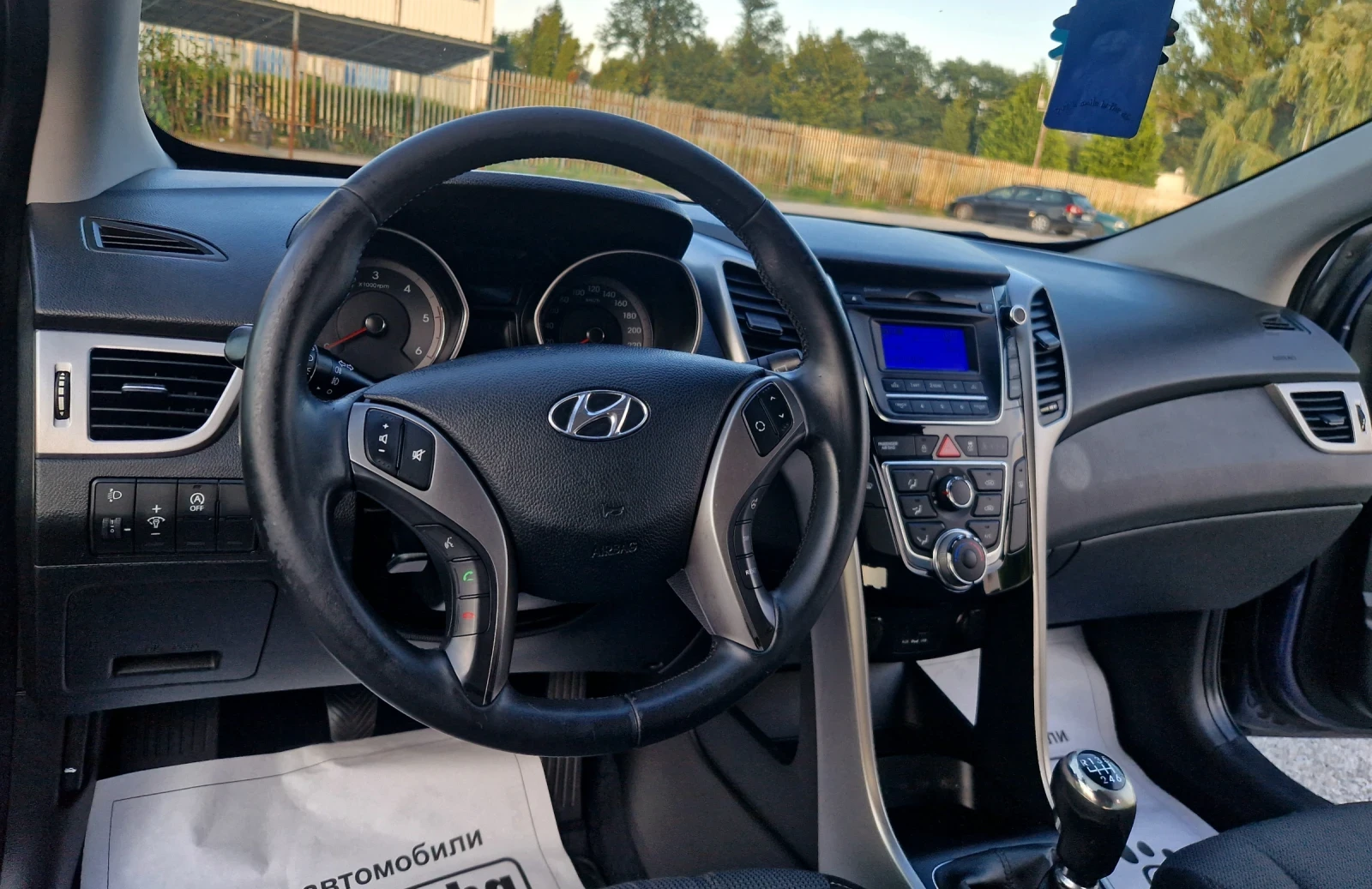Hyundai I30 1.6 crdi 110кн ТОП , снимка 14 - Автомобили и джипове - 55451995