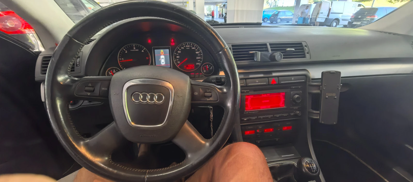 Audi A4, снимка 4 - Автомобили и джипове - 55749406