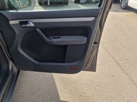 VW Touran 2.0 ТДИ АВТОМАТ, снимка 12