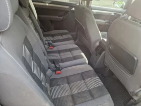 VW Touran 2.0 ТДИ АВТОМАТ, снимка 8