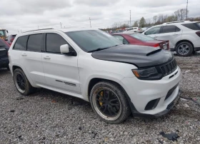 Jeep Grand cherokee TRACKHAWK 4X4/DISTRONIC/FULL/707HP