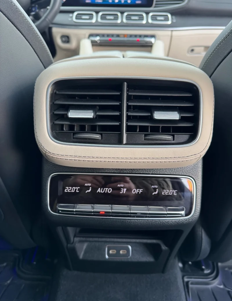 Mercedes-Benz GLE 53 4MATIC AMG Coupe 4Matic, снимка 12 - Автомобили и джипове - 52847036