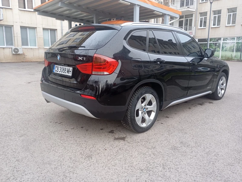 BMW X1, снимка 3 - Автомобили и джипове - 53561331