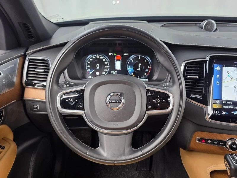 Volvo Xc90 D5 Inscription| 190к.с., снимка 13 - Автомобили и джипове - 56221645
