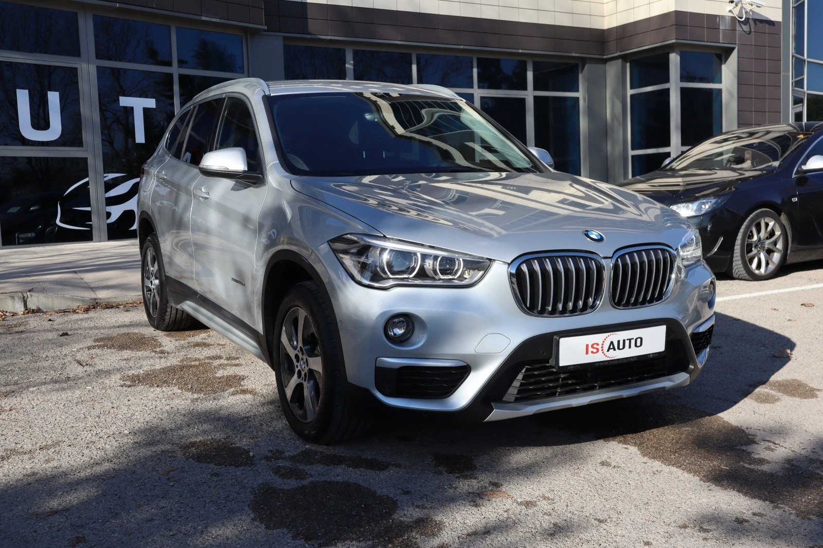 BMW X1 18Sdrive/Navi/FullLed/ - изображение 3