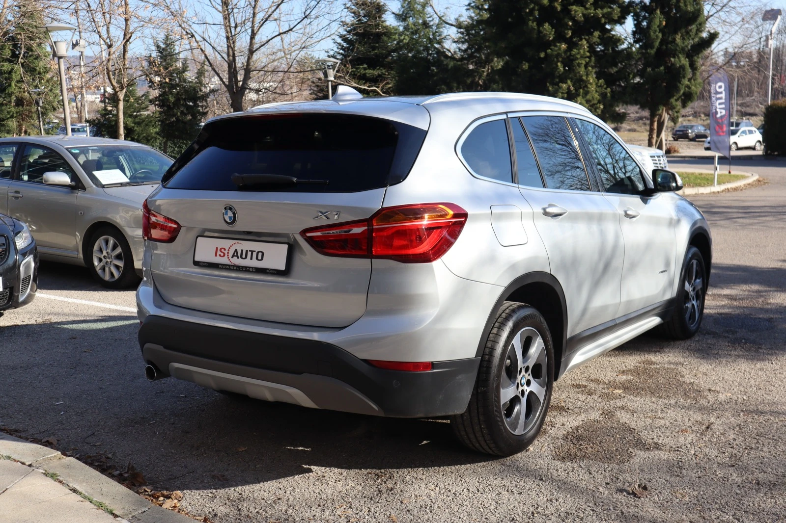 BMW X1 18Sdrive/Navi/FullLed/ - изображение 6