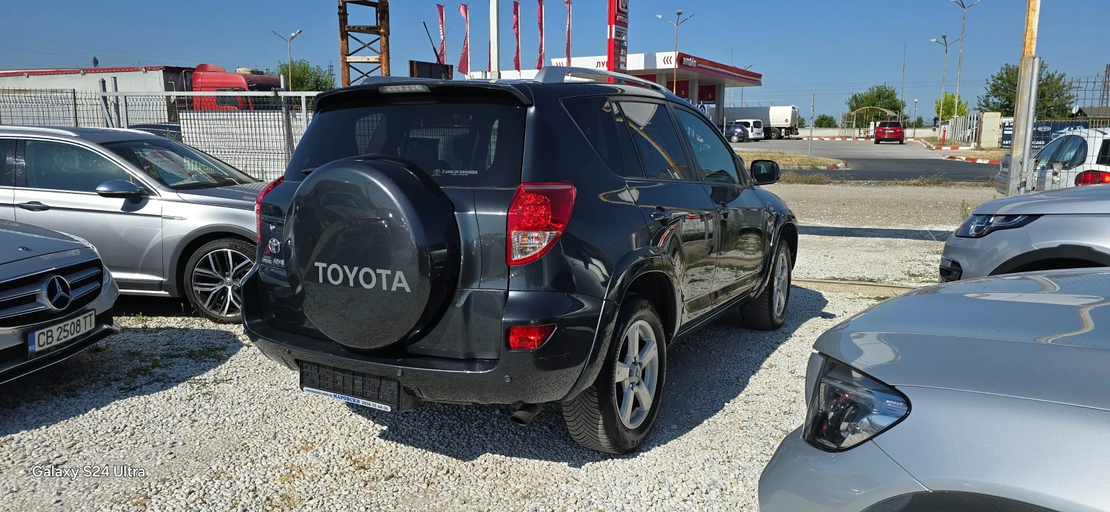 Toyota Rav4 2.2 D4D LUXURY - изображение 4