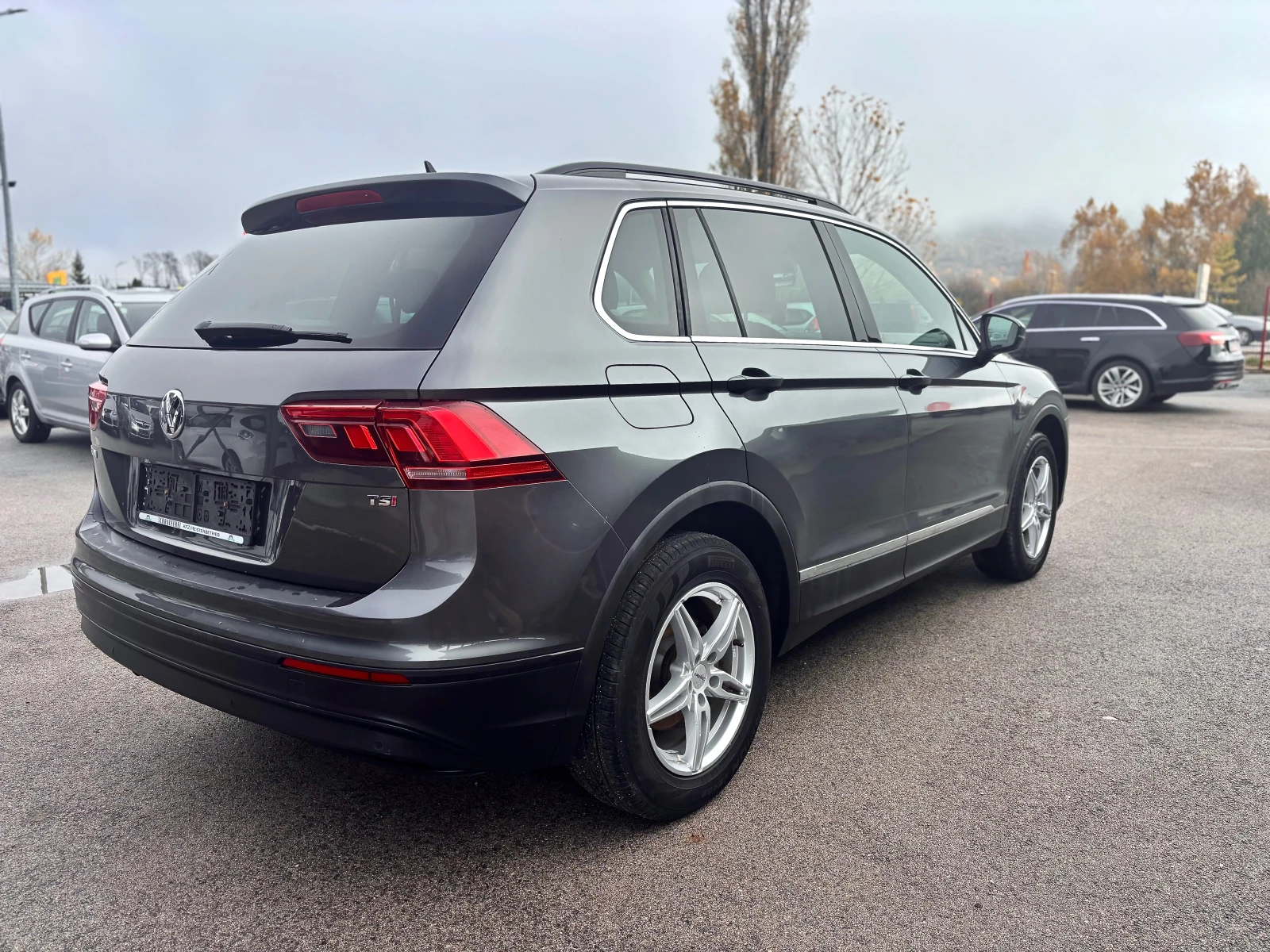 VW Tiguan  - изображение 7