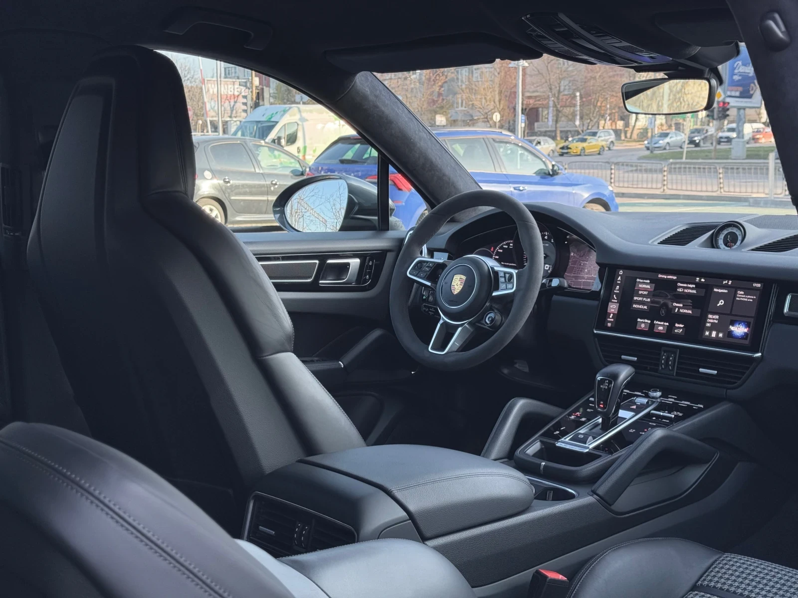 Porsche Cayenne CARBON* COUPE* Airmatic* 22-ки, снимка 9 - Автомобили и джипове - 53818433