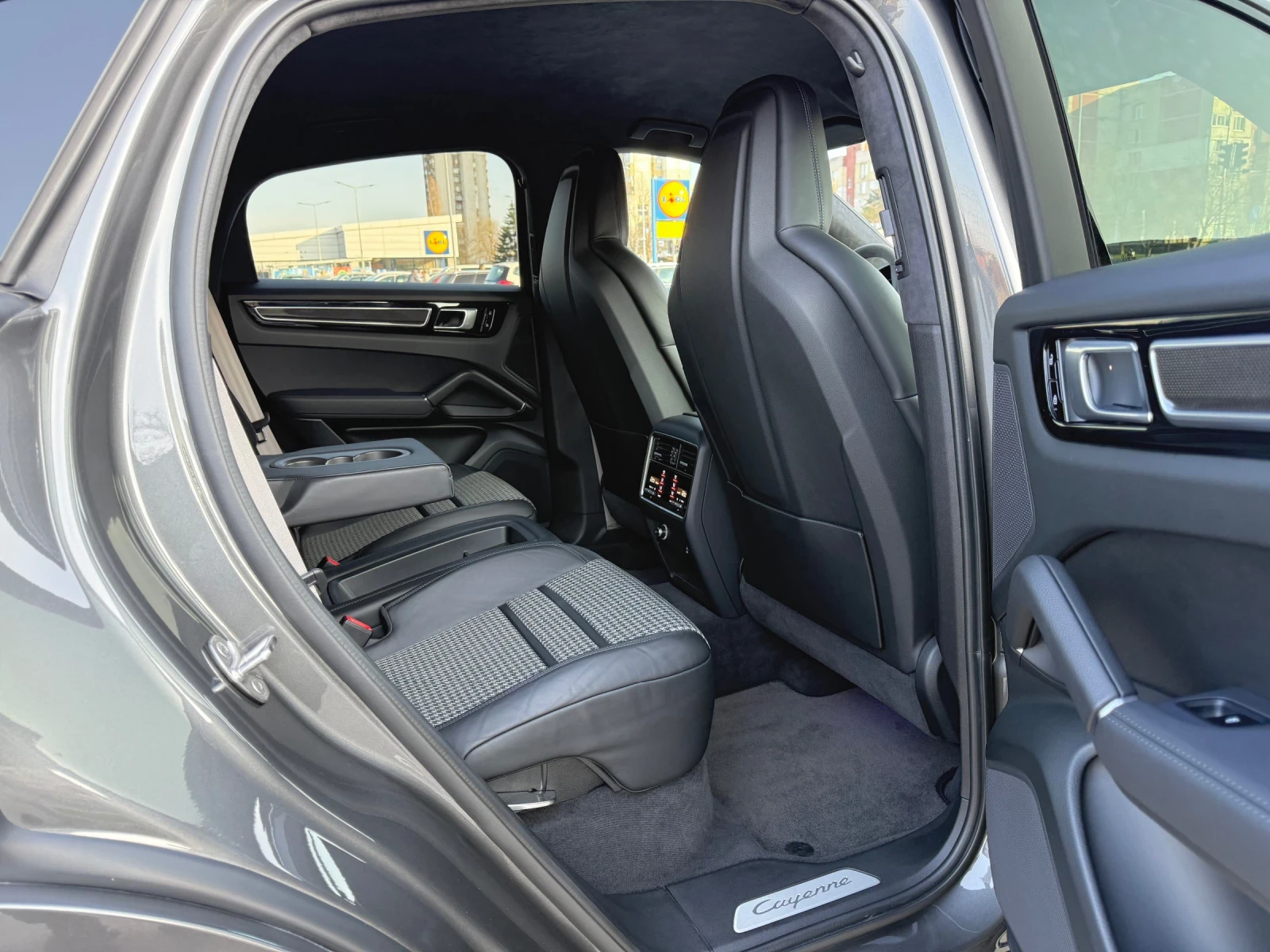 Porsche Cayenne CARBON* COUPE* Airmatic* 22-ки, снимка 10 - Автомобили и джипове - 53818433